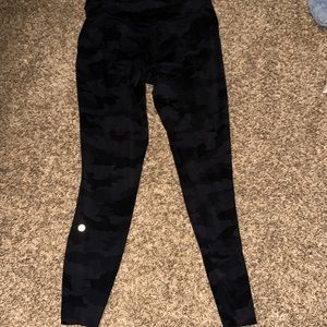 Lulu Lemon size 6 Camo Leggings